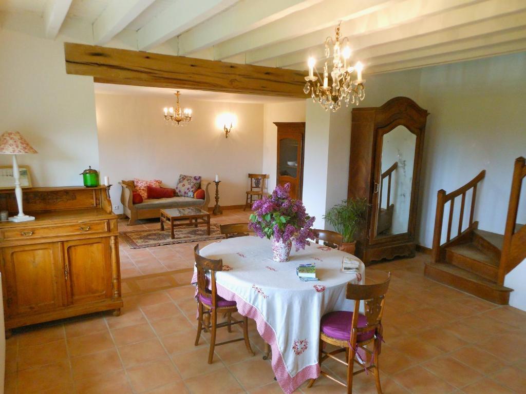 Auberge De La Tuilerie Surgy Zewnętrze zdjęcie